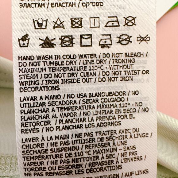 Guess Xolani Logo High Rise Stretch Elastic Waist Biking Short Sage Mint L NWT - Picture 10 of 11